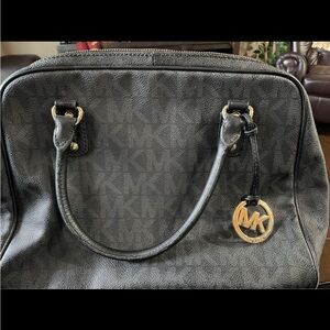 Authentic Michael Kors bag. Large. Excellent condition